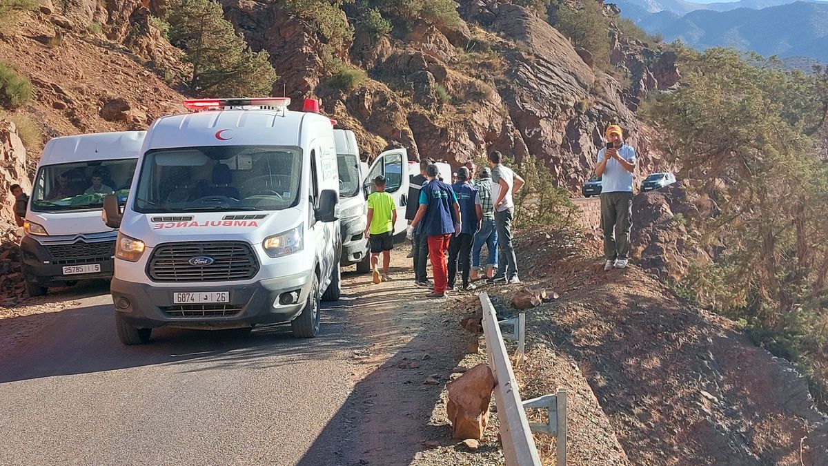 Maročané zoufale volají o pomoc. Vláda pozvala záchranáře jen ze čtyř zemí